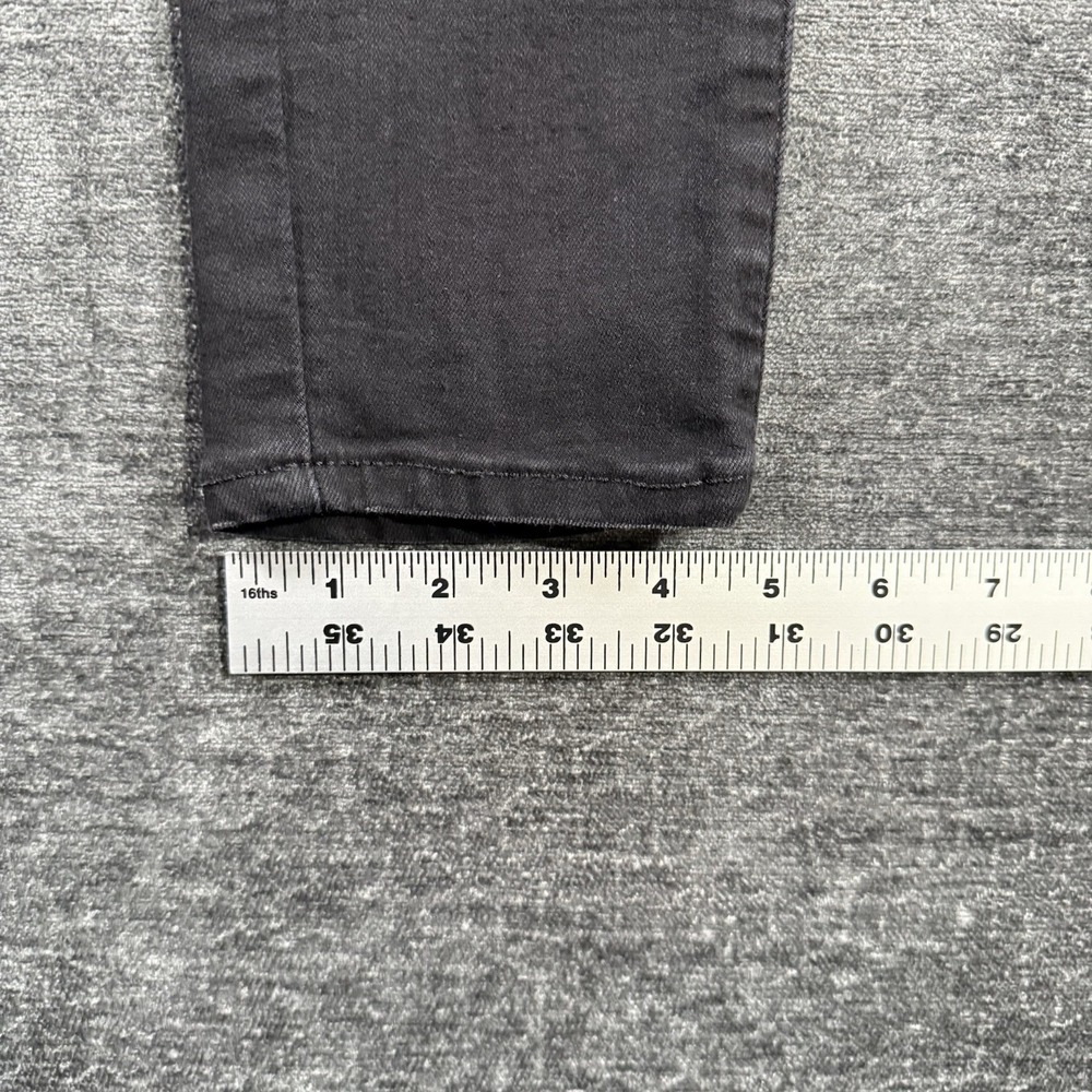 Levi's 721 High Rise Skinny Jeans Women's Size 26 Black Distressed Stretch - Picture 8 of 16